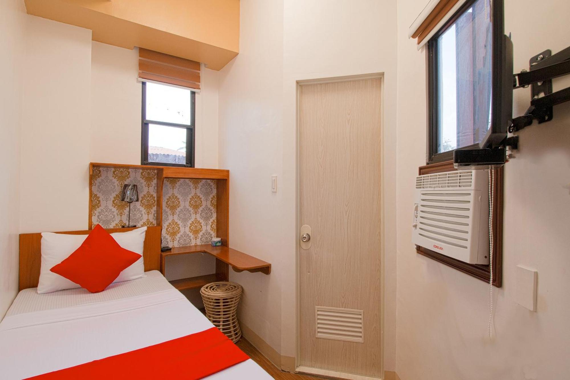 Oyo 685 K Fortune Apartelle Μακτάν Εξωτερικό φωτογραφία